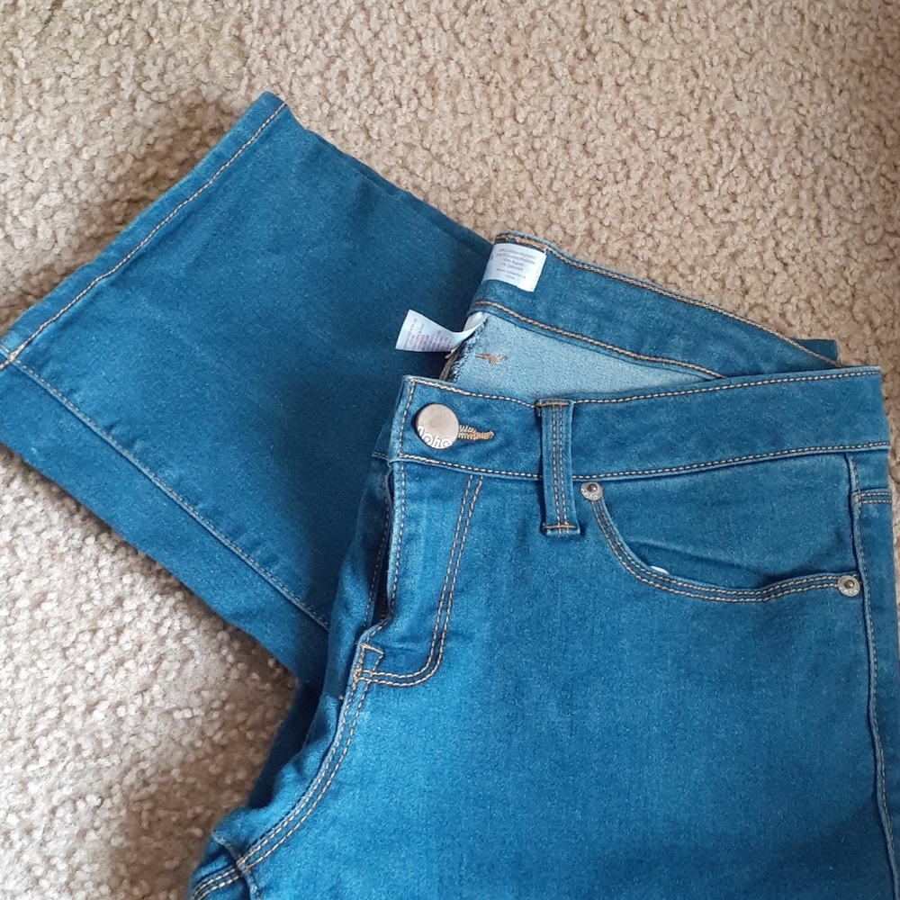Jean's